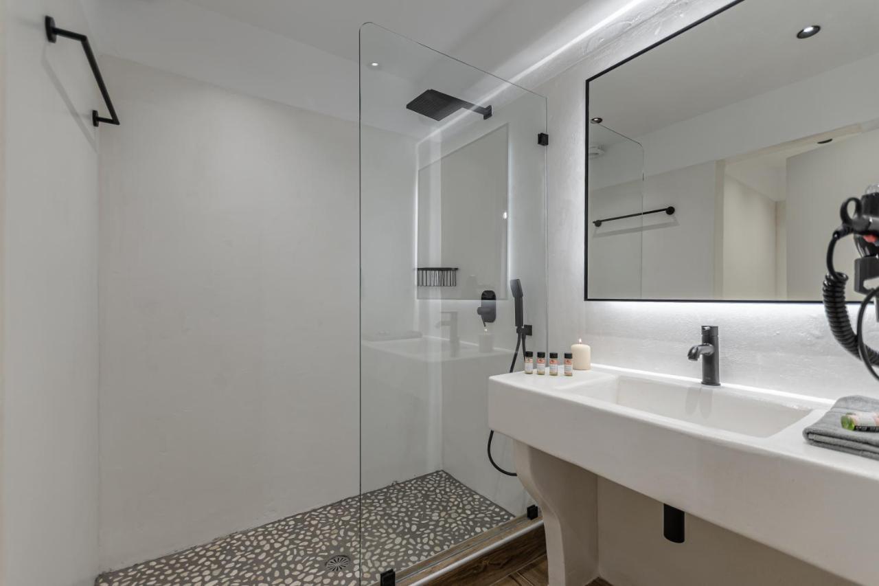 Heavenly Suites & Studios Naxos City Exterior photo