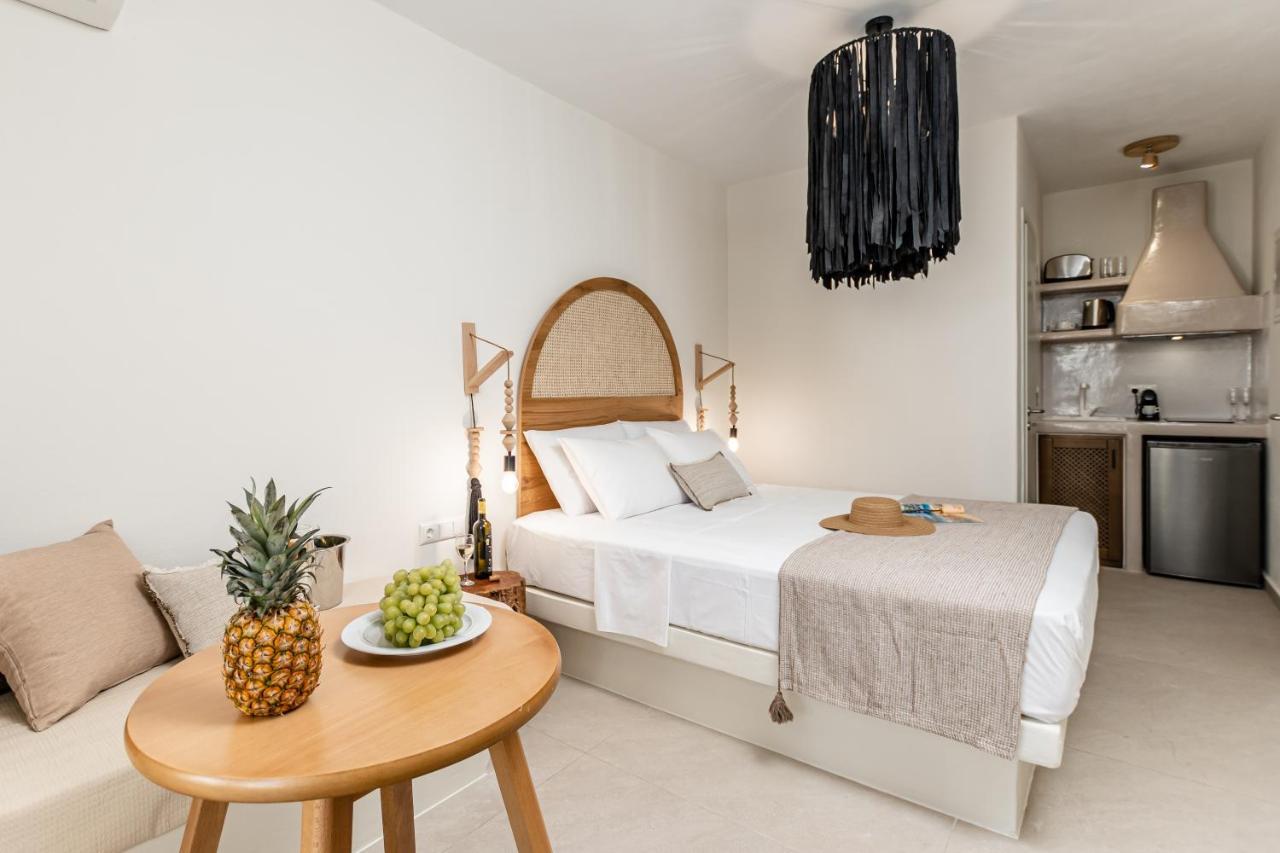Heavenly Suites & Studios Naxos City Exterior photo