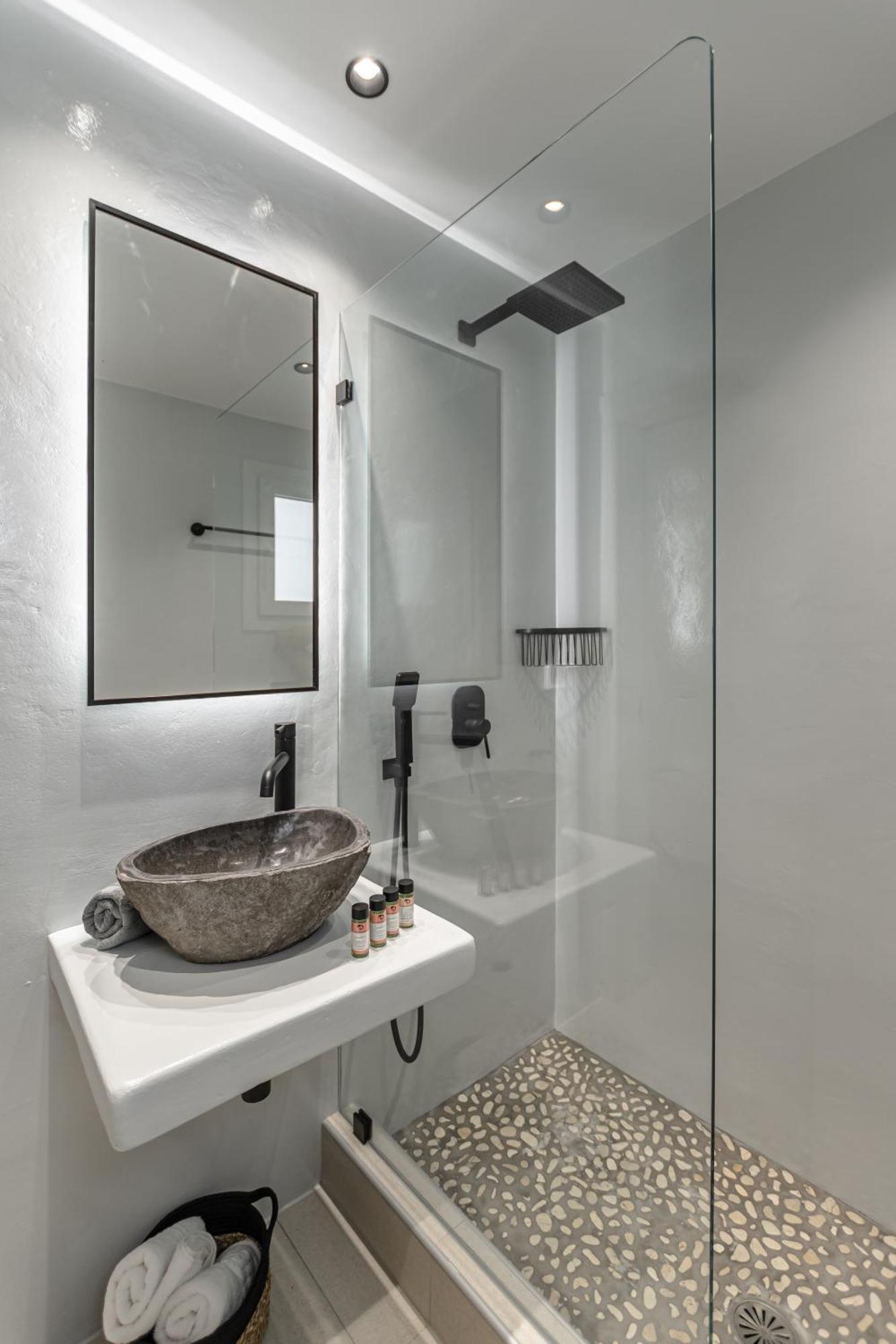 Heavenly Suites & Studios Naxos City Exterior photo